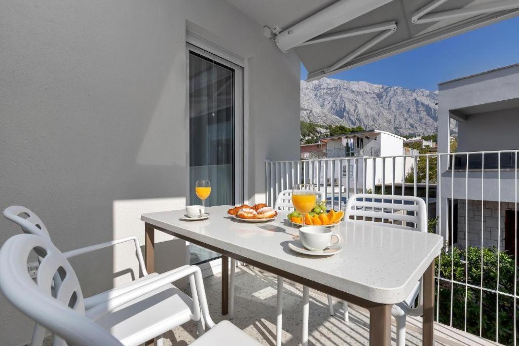 Villa Anchor Baška Voda Eksteriør billede